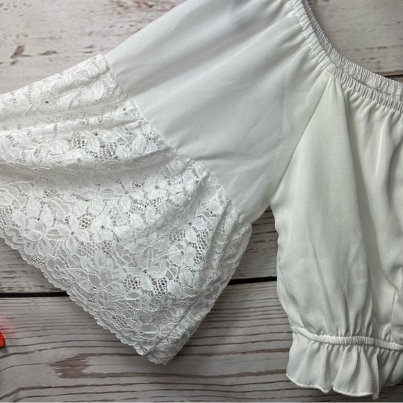 Nwt Shein Vcay Lace Panel Off Shoulder Peplum Crop Blouse - Picture 4 of 7